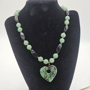 Green Aventurine Black Onyx Beaded Necklace Heart Pendant Sterling Vintage